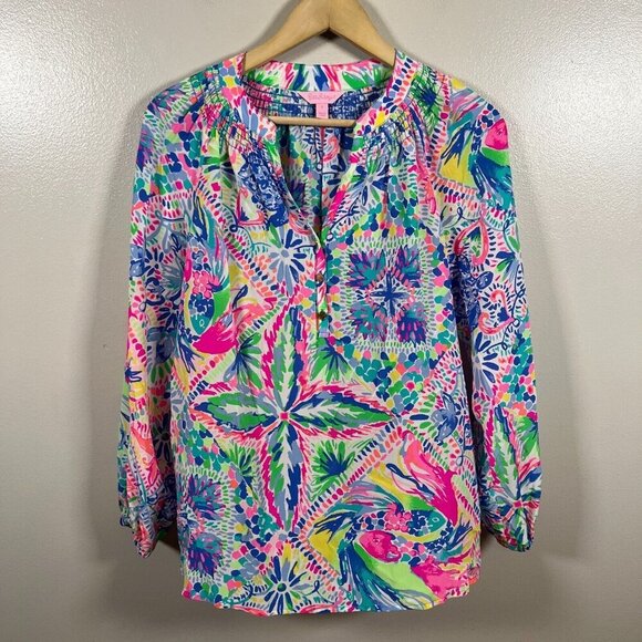 Lilly Pulitzer Tops - Lilly Pulitzer Elsa Silk Top Size Small Dancing On Deck Preppy Bright Palm Beach